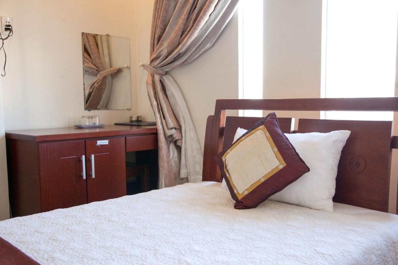 Hoang Thuy Sinh Hotel Đà Nẵng Exterior foto